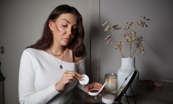 Lava Art | Hur du konturerar med vår Compact Cushion